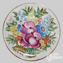 Декоративная тарелка "Букет с розами"